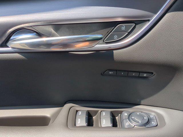 used 2025 Cadillac XT6 car, priced at $47,700