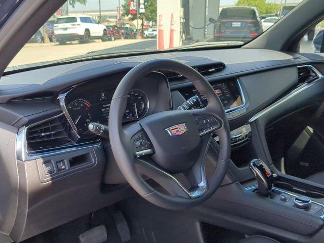 used 2025 Cadillac XT6 car, priced at $47,700