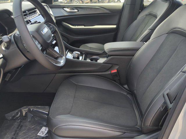 new 2025 Jeep Grand Cherokee L car, priced at $40,066