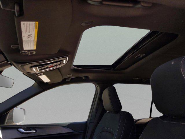 new 2025 Jeep Grand Cherokee car, priced at $39,753