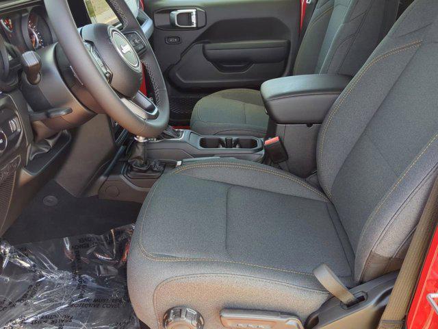 new 2025 Jeep Wrangler car, priced at $41,338