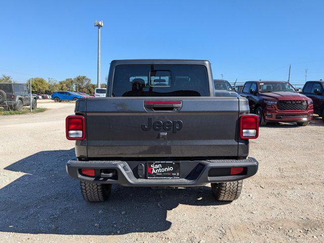 new 2025 Jeep Gladiator car, priced at $41,501