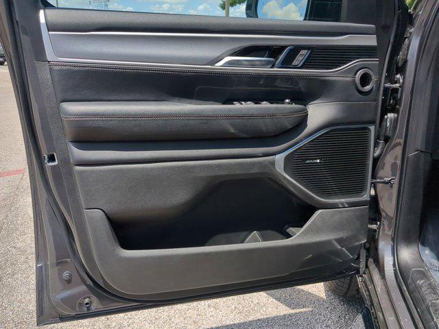 new 2025 Jeep Wagoneer car, priced at $70,998