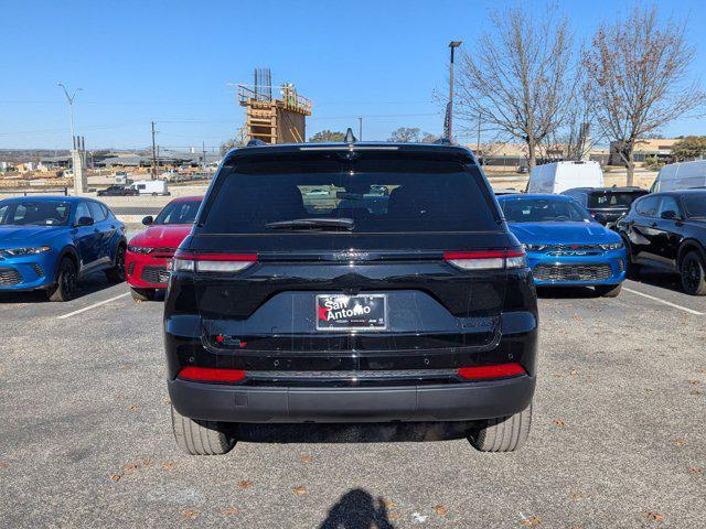 new 2025 Jeep Grand Cherokee car, priced at $48,287