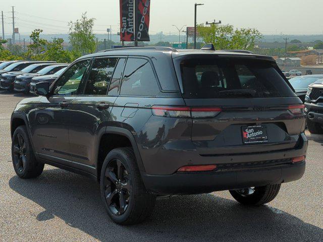 new 2024 Jeep Grand Cherokee car, priced at $40,344