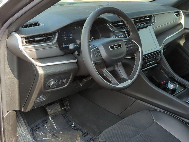 new 2024 Jeep Grand Cherokee car, priced at $40,344