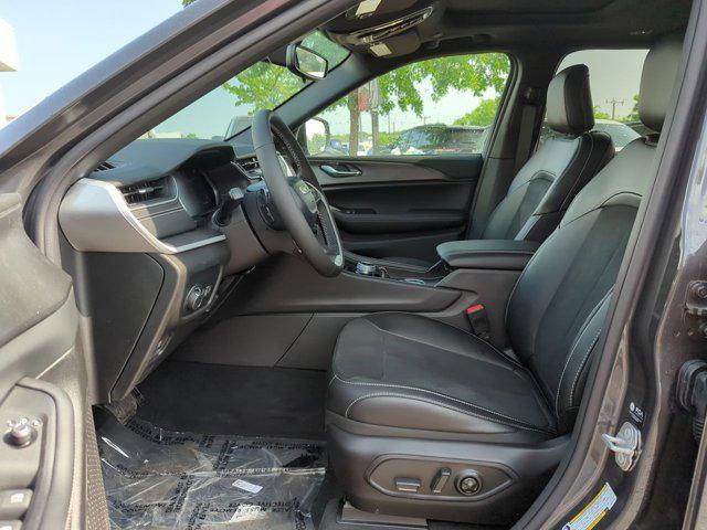 new 2024 Jeep Grand Cherokee car, priced at $40,344