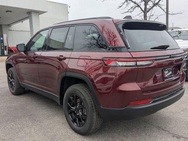 new 2025 Jeep Grand Cherokee car, priced at $38,549