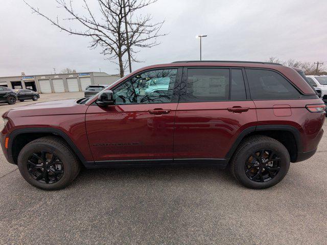 new 2025 Jeep Grand Cherokee car, priced at $38,549