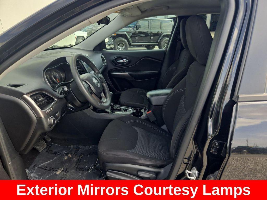 used 2020 Jeep Cherokee car, priced at $12,012