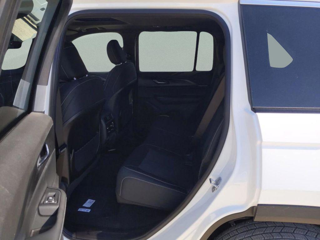 new 2025 Jeep Grand Cherokee car, priced at $36,415