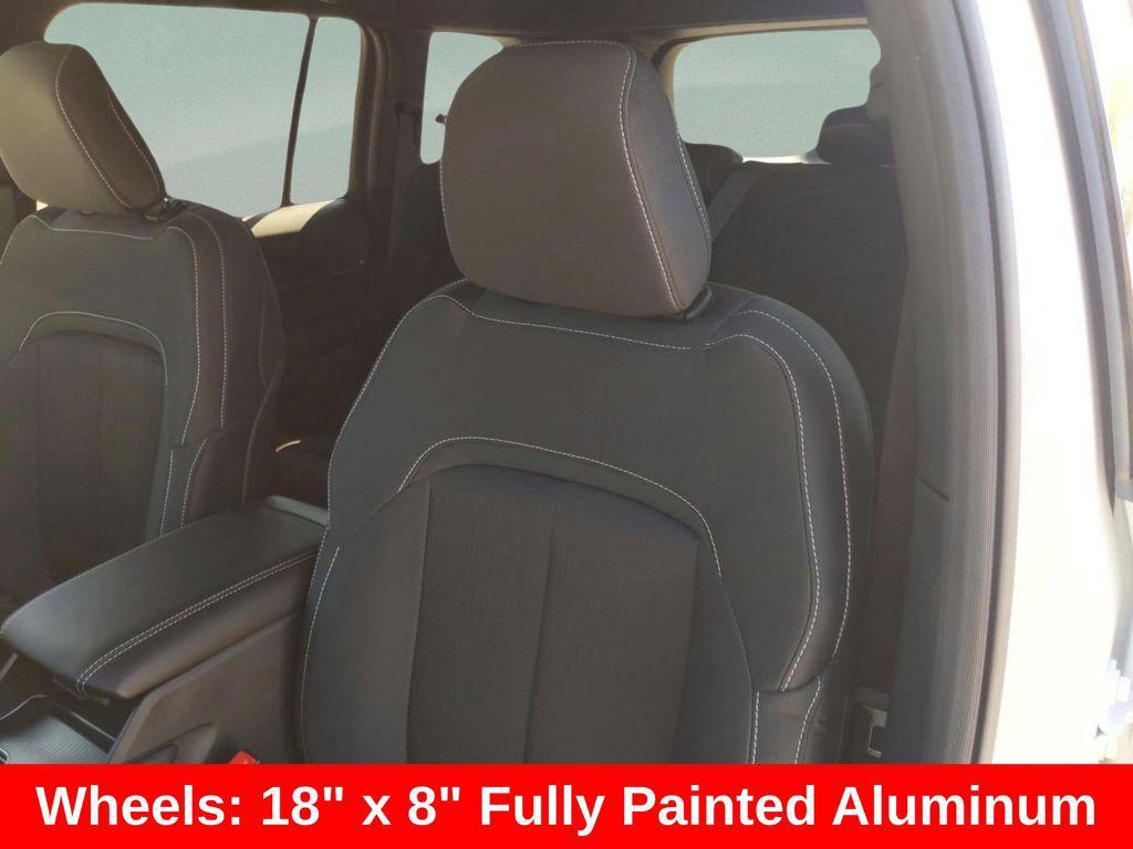 new 2025 Jeep Grand Cherokee car, priced at $36,415