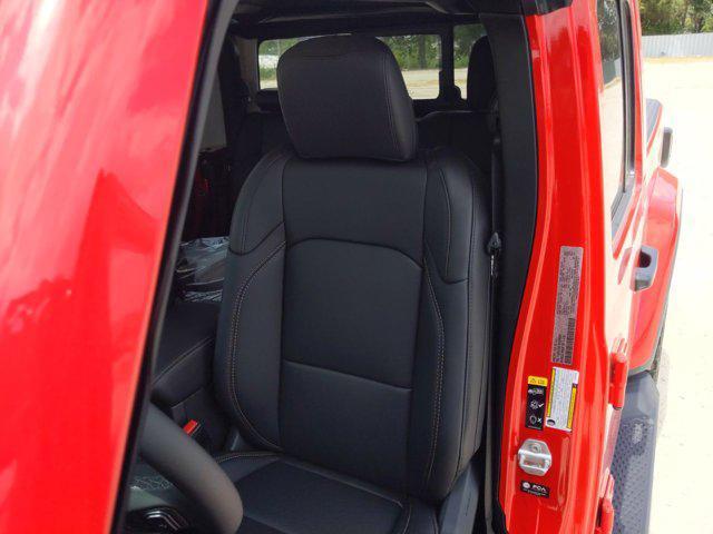 new 2025 Jeep Gladiator car, priced at $44,500