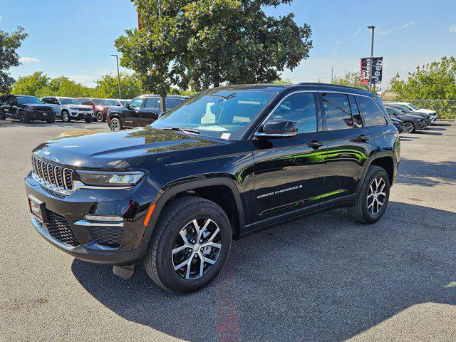 new 2025 Jeep Grand Cherokee car, priced at $41,823