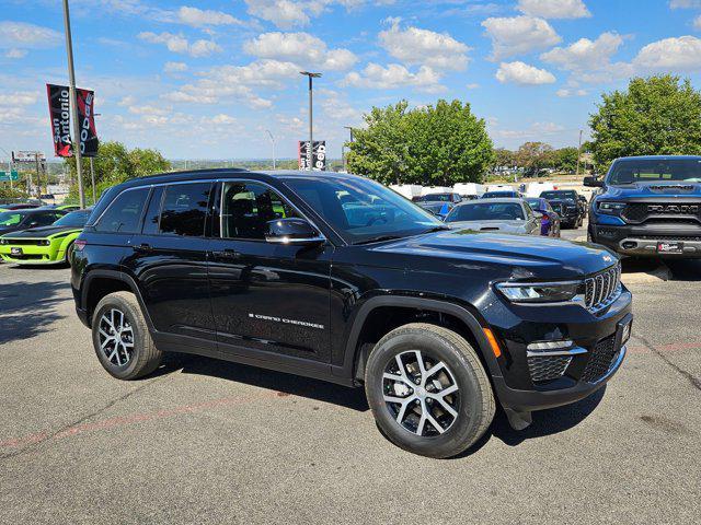 new 2025 Jeep Grand Cherokee car, priced at $41,823