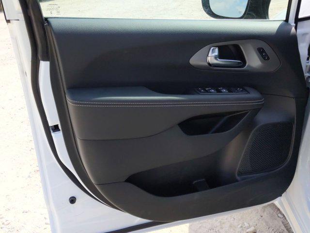 new 2026 Chrysler Pacifica car, priced at $39,987