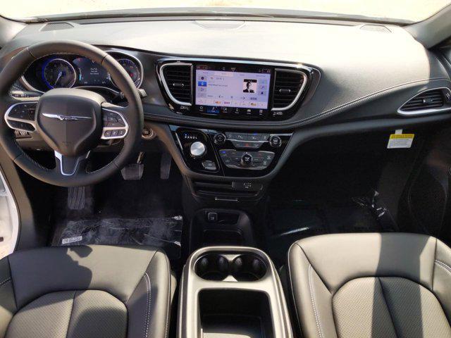 new 2026 Chrysler Pacifica car, priced at $39,987