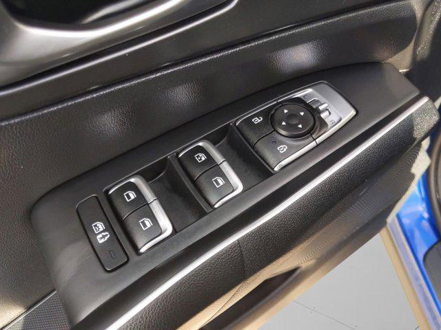 used 2023 Kia Sorento car, priced at $24,613