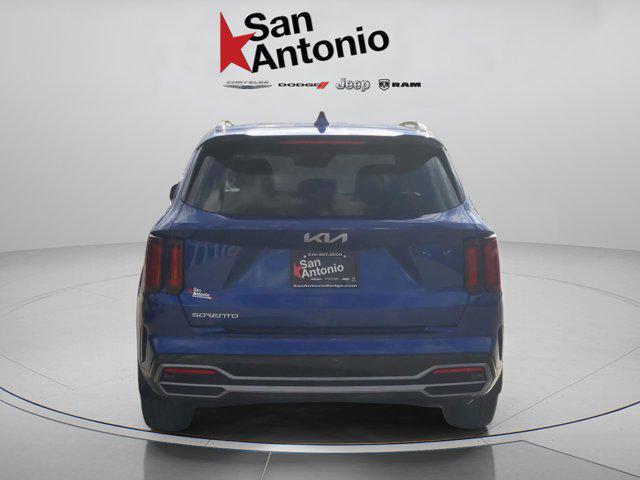 used 2023 Kia Sorento car, priced at $24,613