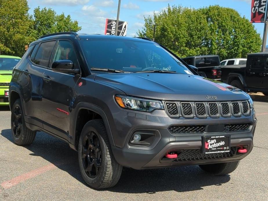 new 2024 Jeep Compass car, priced at $37,623