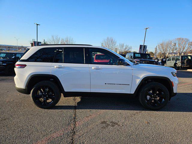 new 2025 Jeep Grand Cherokee car, priced at $47,722