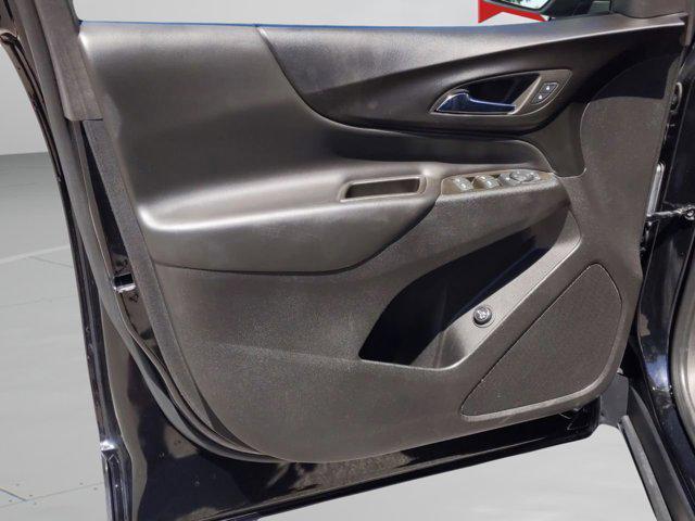 used 2024 Chevrolet Equinox car, priced at $19,393