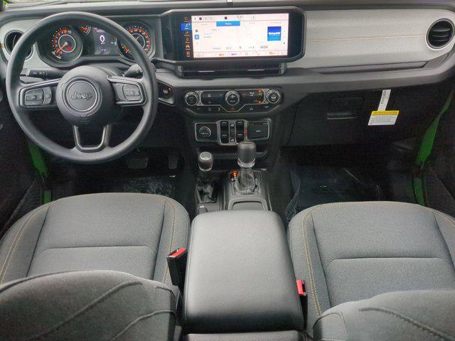 new 2025 Jeep Gladiator car, priced at $39,804