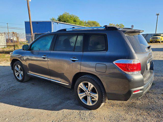 used 2011 Toyota Highlander car, priced at $12,979