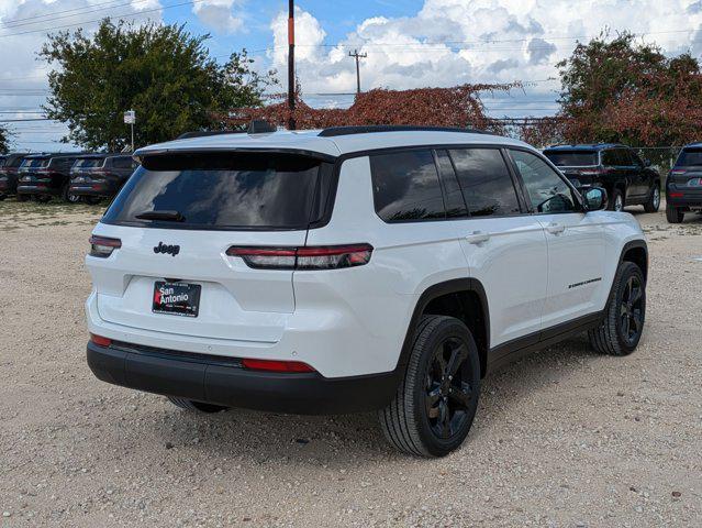 new 2024 Jeep Grand Cherokee L car, priced at $41,329