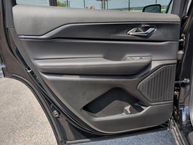 new 2025 Jeep Grand Cherokee L car, priced at $41,457