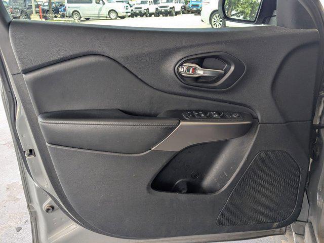 used 2020 Jeep Cherokee car, priced at $15,209