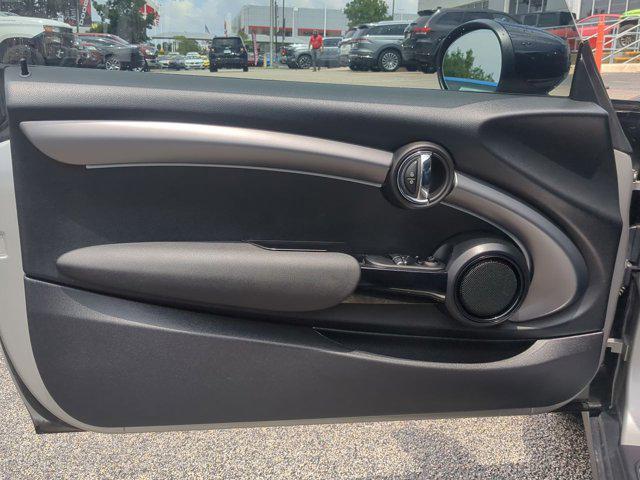 used 2024 MINI Hardtop car, priced at $27,899