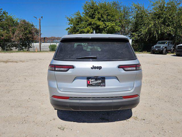 new 2024 Jeep Grand Cherokee L car, priced at $41,924