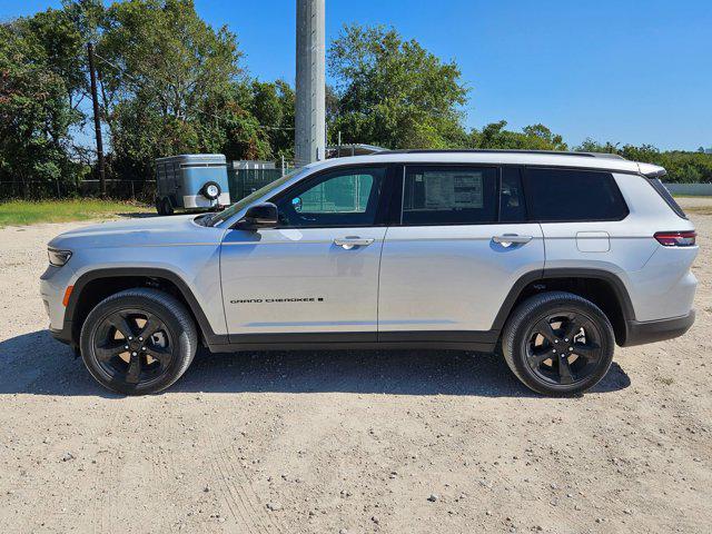 new 2024 Jeep Grand Cherokee L car, priced at $41,924