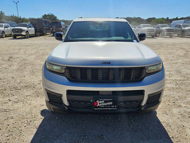 new 2024 Jeep Grand Cherokee L car, priced at $41,924