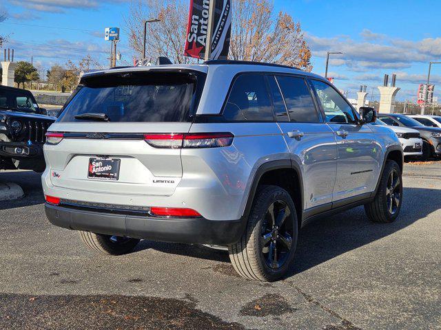 new 2025 Jeep Grand Cherokee car, priced at $48,287