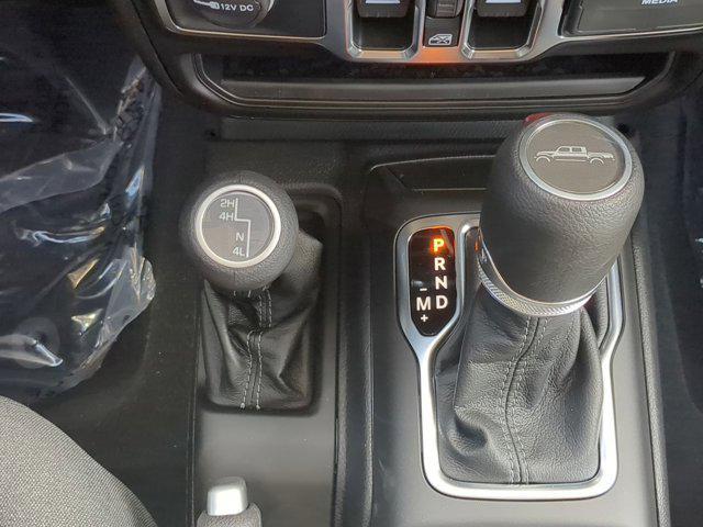new 2025 Jeep Gladiator car, priced at $40,247
