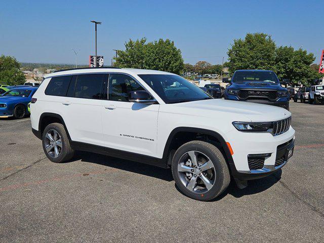 new 2025 Jeep Grand Cherokee L car, priced at $46,339