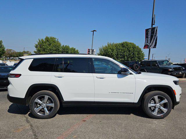 new 2025 Jeep Grand Cherokee L car, priced at $46,339