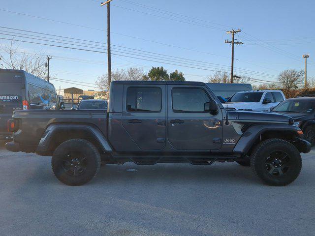 used 2022 Jeep Gladiator car, priced at $35,337