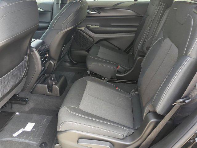 new 2025 Jeep Grand Cherokee L car, priced at $36,525