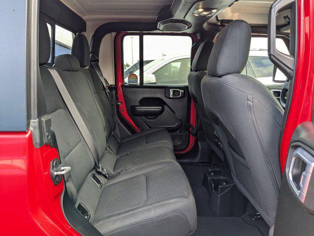 used 2021 Jeep Gladiator car, priced at $32,219