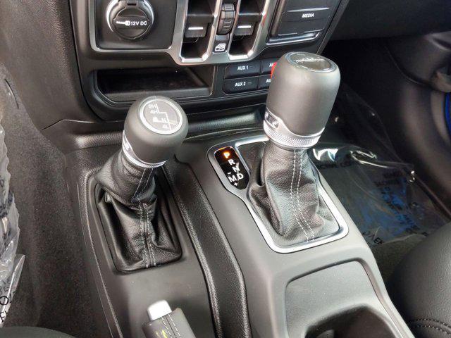 new 2025 Jeep Gladiator car, priced at $44,500
