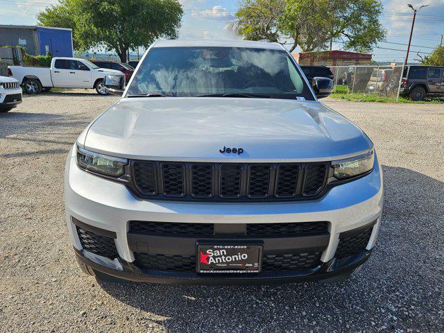 new 2024 Jeep Grand Cherokee L car, priced at $40,883