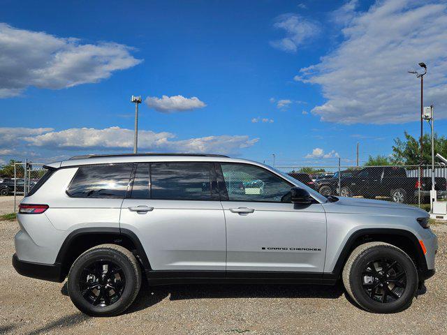 new 2024 Jeep Grand Cherokee L car, priced at $40,883