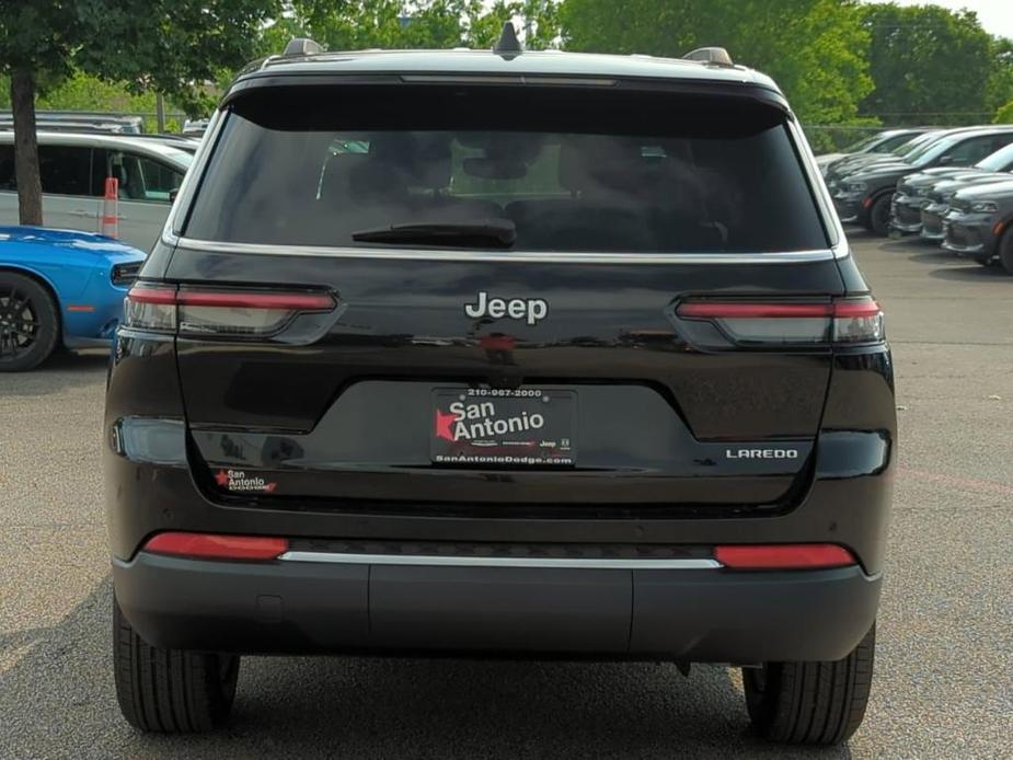 new 2024 Jeep Grand Cherokee L car, priced at $39,009