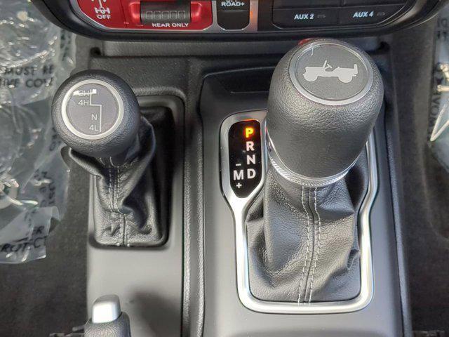 new 2025 Jeep Wrangler car, priced at $45,818