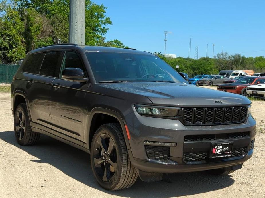 new 2024 Jeep Grand Cherokee L car, priced at $46,809