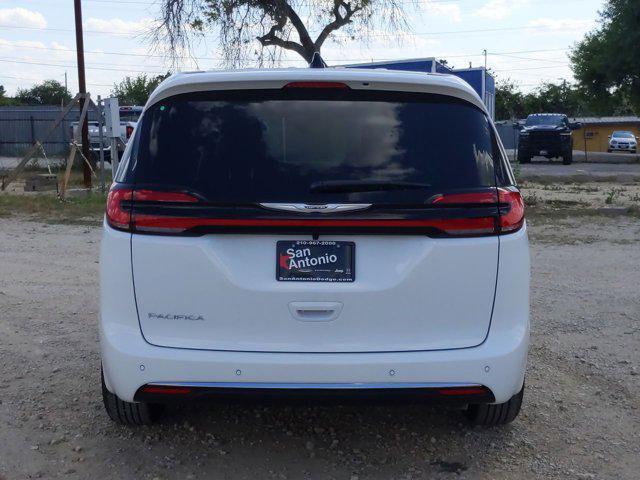 new 2026 Chrysler Pacifica car, priced at $40,647