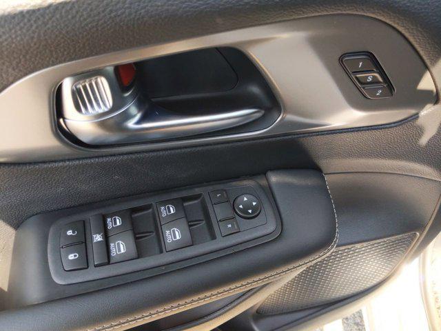 new 2026 Chrysler Pacifica car, priced at $40,172